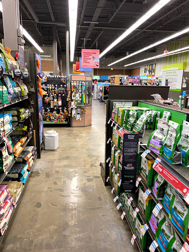 Pet Supply Store «Petco Animal Supplies», reviews and photos, 110 Charlton Rd #9, Sturbridge, MA 01566, USA