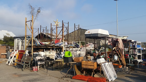 Salvage Yard «Urban Ore», reviews and photos, 900 Murray St, Berkeley, CA 94710, USA