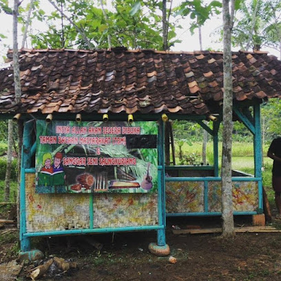 Taman Bacaan Masyarakat SaungKuRiang