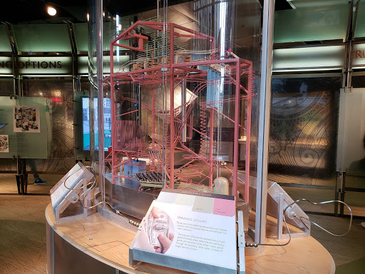 Bank «Federal Reserve Bank of Chicago», reviews and photos