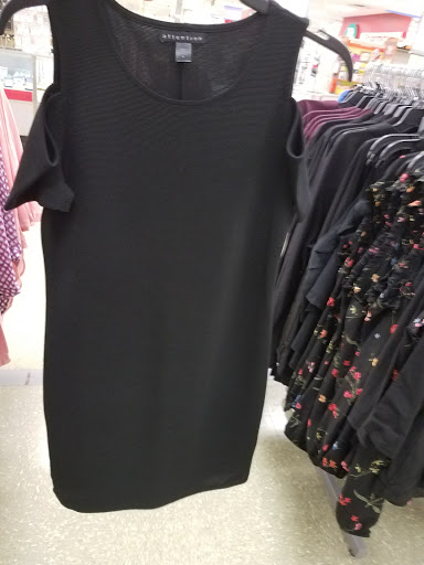 Discount Store «Kmart», reviews and photos, 5100 Dixie Hwy, Waterford Twp, MI 48329, USA