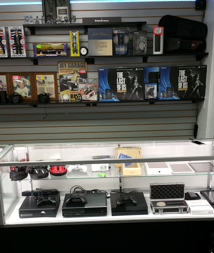 Pawn Shop «VIP Pawn Shop & Guns Orem», reviews and photos, 1015 State St, Orem, UT 84097, USA