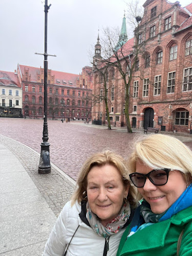 al. Wiśniowa 47, 53-126 Wrocław