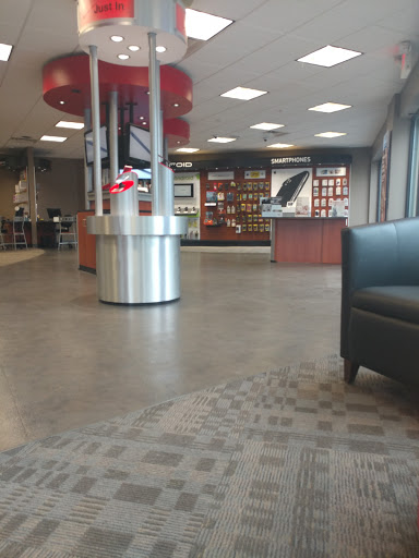 Cell Phone Store «Verizon Authorized Retailer – Cellular Sales», reviews and photos, 3515 West Chester Pike, Newtown Square, PA 19073, USA