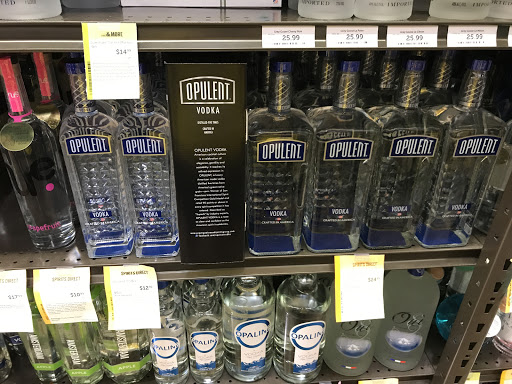 Wine Store «Total Wine & More», reviews and photos, 1139 5th St, Miami Beach, FL 33139, USA