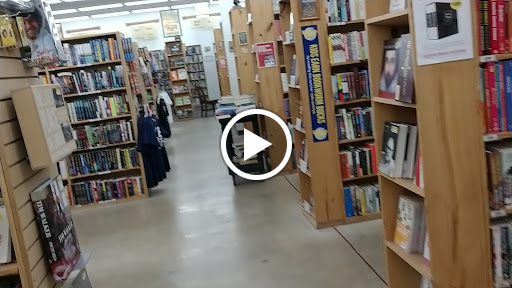 Book Store «Half Price Books», reviews and photos, 17145 W Bluemound Rd, Brookfield, WI 53005, USA