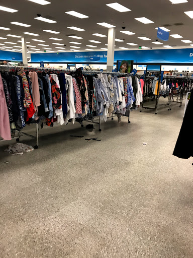 Clothing Store «Ross Dress for Less», reviews and photos, 2595 N Decatur Rd, Decatur, GA 30033, USA