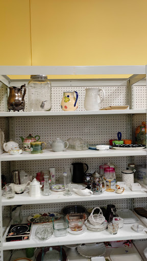 Thrift Store «Goodwill - Eagan», reviews and photos, 1247 Northwood Pkwy, Eagan, MN 55121, USA