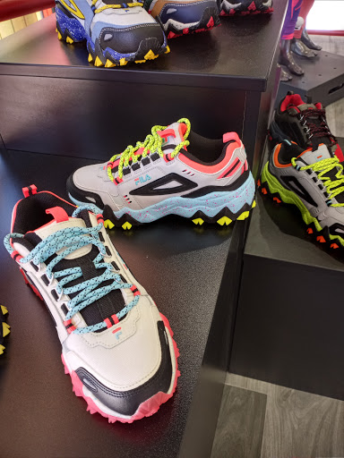 Shoe Store «Just For Sports», reviews and photos, 6215 N Andrews Ave, Fort Lauderdale, FL 33309, USA