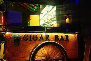 Puravida Latin Bar & Cigar Lounge image
