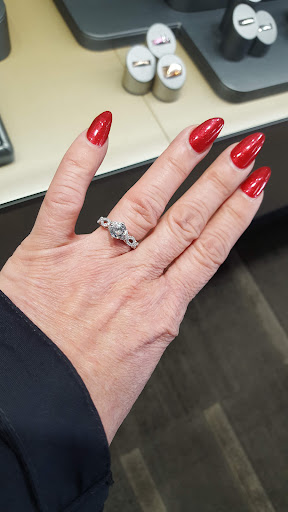 Jeweler «Shane Co.», reviews and photos, 9643 Olive Blvd, Olivette, MO 63132, USA