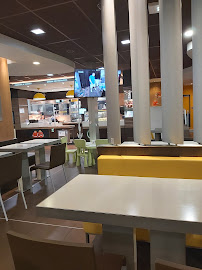 Atmosphère du Restauration rapide McDonald's à Varennes-Vauzelles - n°14