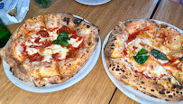 Plats et boissons du Restaurant italien Pizzeria Iovine's à Paris - n°3