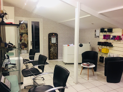 L'oni coif coiffure visagiste mixte à Prignac-et-Marcamps