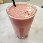 Photo n° 3 de l'avis de Andrew.e fait le 03/08/2022 à 22:50 pour Love Juice Bar Tour Eiffel à Paris