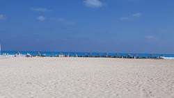 Marbella Beach'in fotoğrafı düz ve uzun ile birlikte