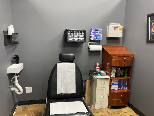 Tattoo Shop «Evolution Tattoo», reviews and photos, 1025 Main St, Bridgeport, CT 06604, USA