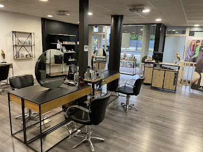 Essensual - Coiffeur cauderan à Bordeaux