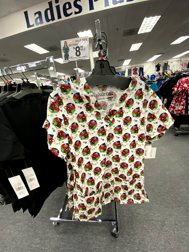 Uniform Store «Scrub Pro Uniforms & Gallo Clothing», reviews and photos, 78 Mountain Rd, Glen Burnie, MD 21060, USA