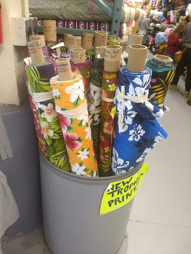 Fabric Store «Discount Fabrics», reviews and photos, 2170 Cesar Chavez St, San Francisco, CA 94107, USA
