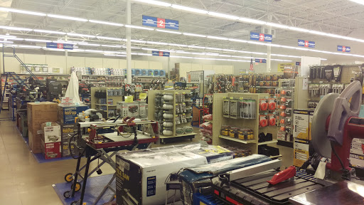 Hardware Store «Harbor Freight Tools», reviews and photos, 1700 E Sherman Blvd, Muskegon, MI 49444, USA