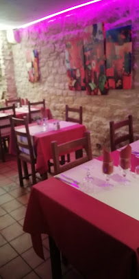 Atmosphère du Restaurant La Cour des Poètes à Sarlat-la-Canéda - n°5