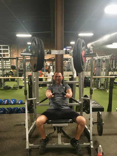 Health Club «Onelife Fitness - Norfolk Gym», reviews and photos, 1900 Monticello Ave, Norfolk, VA 23517, USA