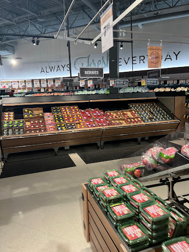 Grocery Store «Meijer», reviews and photos, 3145 Ann Arbor-Saline Rd, Ann Arbor, MI 48103, USA