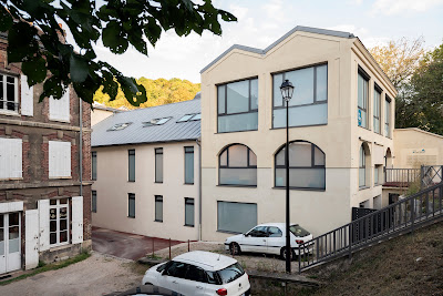 Centre périnatal et pédiatrique "Le Chapiteau" à Bougival