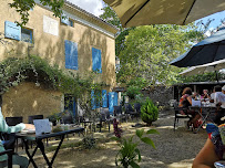 Atmosphère du Restaurant gastronomique Le Clos Saint Martin - La Métairie à Arvigna - n°3