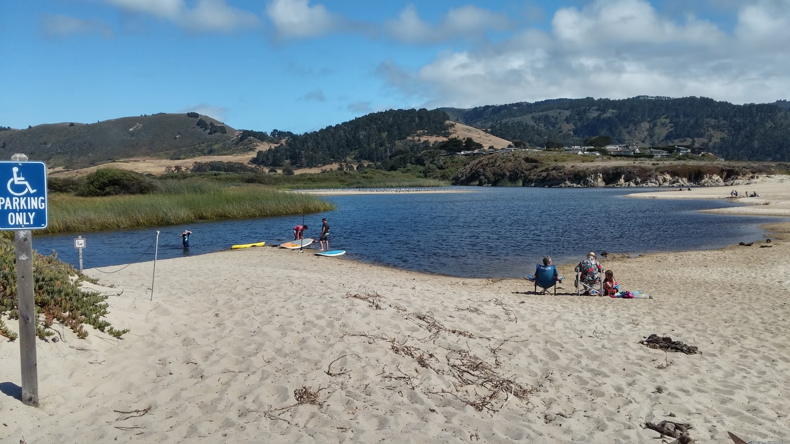 Foto de Carmel River Beach e o assentamento