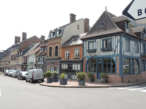 La Maison Bleue Immobilier à Beaumont-en-Auge