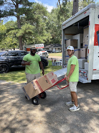 Move-It Moving Co - Photo 5 - Car repair in , Jackson