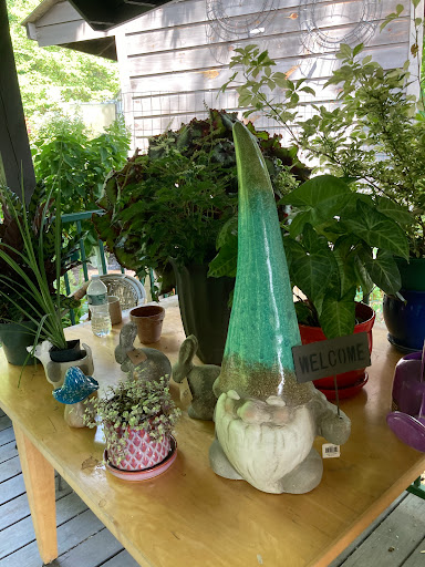 Garden Center «Victoria Gardens», reviews and photos, 1 Cottekill Rd, Rosendale, NY 12472, USA