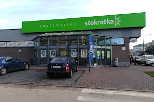 Stokrotka Supermarket image