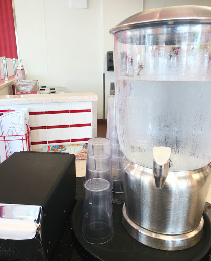 Ice Cream Shop «Oberweis Ice Cream and Dairy Store», reviews and photos, 32808 Woodward Ave, Royal Oak, MI 48073, USA