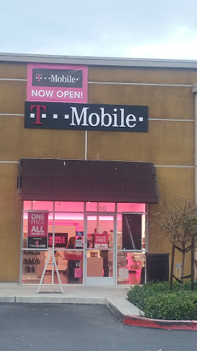 Cell Phone Store «T-Mobile», reviews and photos, 1041 Cochrane Rd #140, Morgan Hill, CA 95037, USA