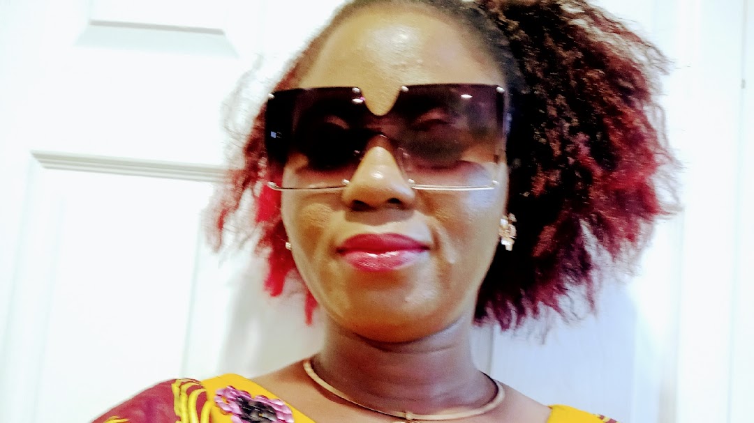 Oyin Sewing & Fashion Design