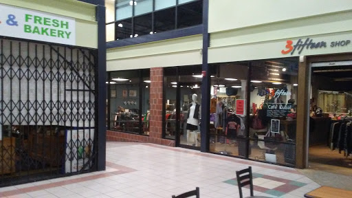 Shopping Mall «Marshall Square Mall», reviews and photos, 720 University Ave #14, Syracuse, NY 13210, USA