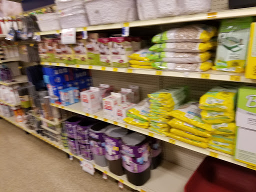 Pet Supply Store «PetSmart», reviews and photos, 857 N Val Vista Dr #106, Gilbert, AZ 85234, USA