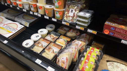 Grocery Store «Kroger», reviews and photos, 5339 Old Hwy 5, Woodstock, GA 30188, USA