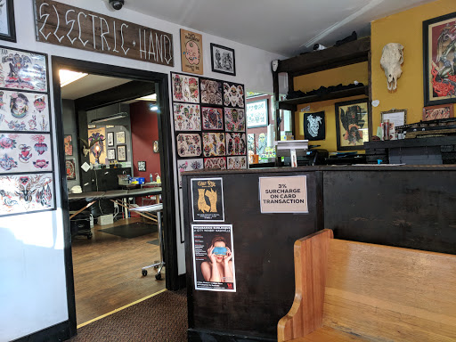 Tattoo Shop «Electric Hand Tattoo», reviews and photos, 913 Gallatin Ave, Nashville, TN 37206, USA
