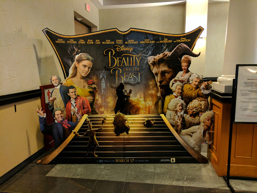 Movie Theater «Regal Cinemas Palladium 14 & IMAX», reviews and photos, 5830 Samet Dr, High Point, NC 27265, USA