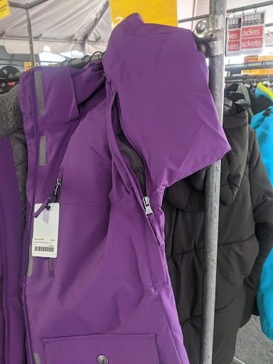Ski Shop «BOBOS SKI BOARD PATIO», reviews and photos, 475 E Moana Ln, Reno, NV 89502, USA