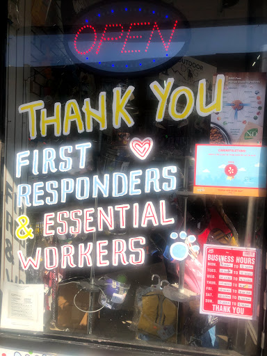 Pet Supply Store «Slope Pet Food Supplies», reviews and photos, 697 5th Ave, Brooklyn, NY 11215, USA