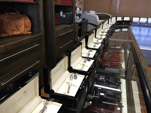 Cigar Shop «Elephant Cigars & Gifts - il regalo preferito», reviews and photos, 2801 W Expy 83, McAllen, TX 78503, USA