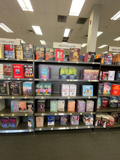 Book Store «Books-A-Million», reviews and photos, 401 S Mt Juliet Rd #405, Mt Juliet, TN 37122, USA