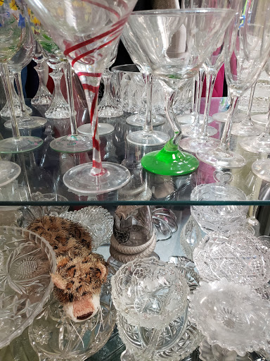 Thrift Store «Explosive Bargains & Thrift», reviews and photos, 127 Smithtown Blvd, Nesconset, NY 11767, USA