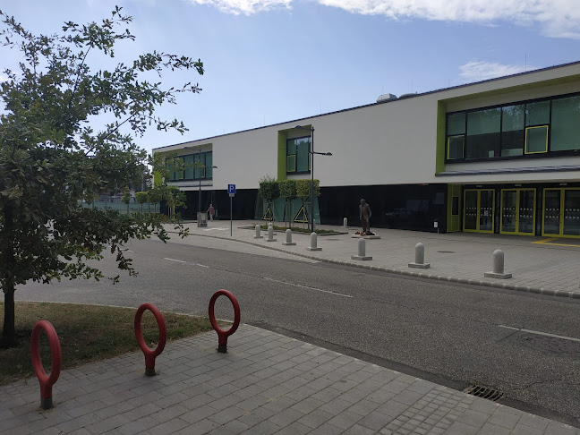 Értékelések erről a helyről: DEAC Egyetemi Sportcentrum, Debrecen - Sportpálya