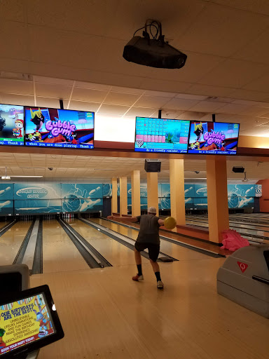 Bowling Alley «Langley Bowling Center», reviews and photos, 75 Nealy Ave, Hampton, VA 23665, USA